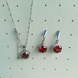 Elegant Silver and Red Jewelry Set